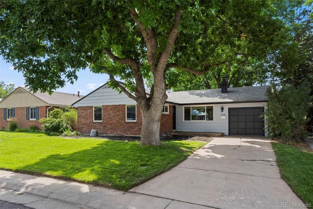 5620 E Amherst Avenue, Denver