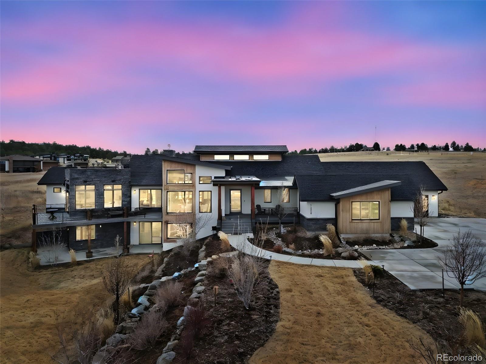 Photo of Listing #5558461