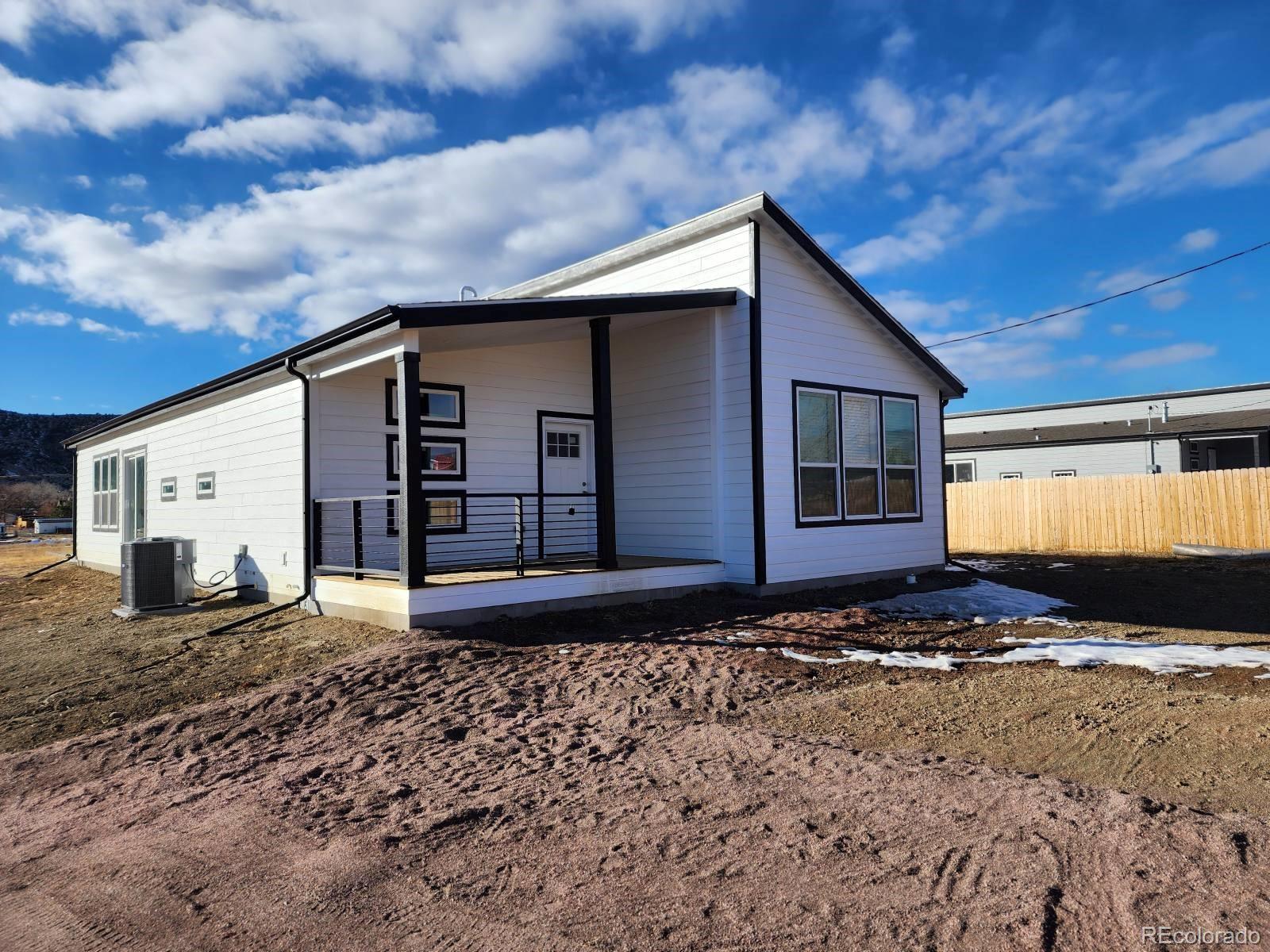 Photo of Listing #5563630