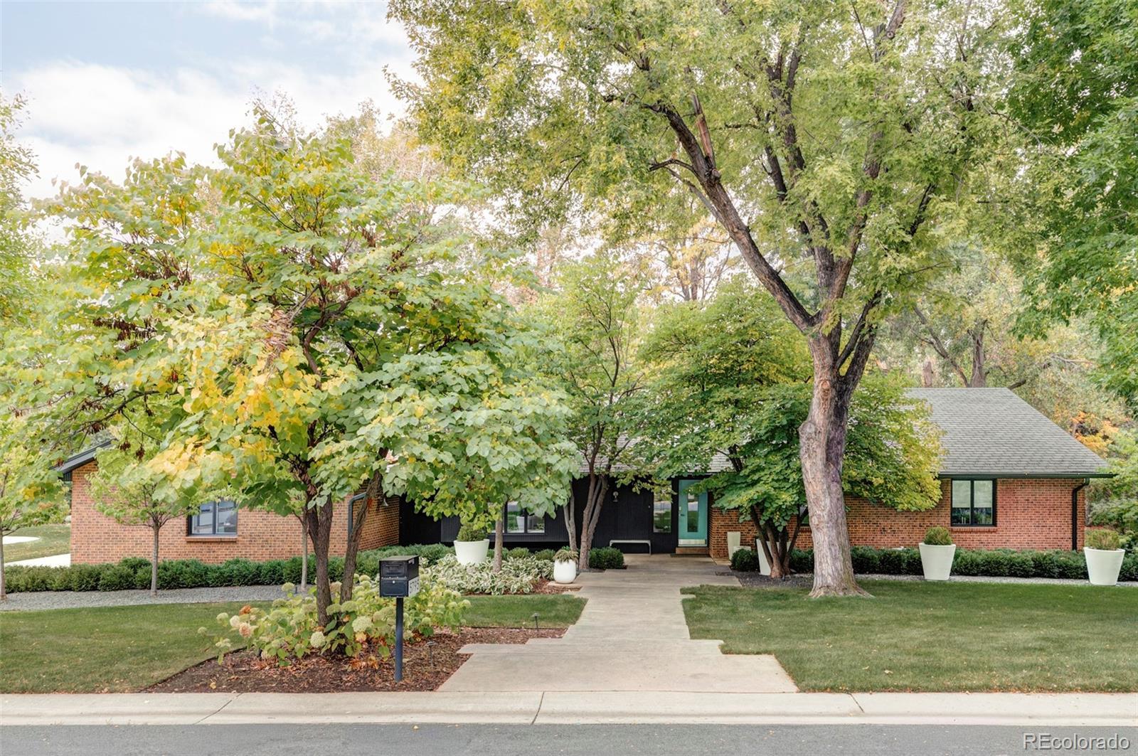 Photo of Listing #5605700