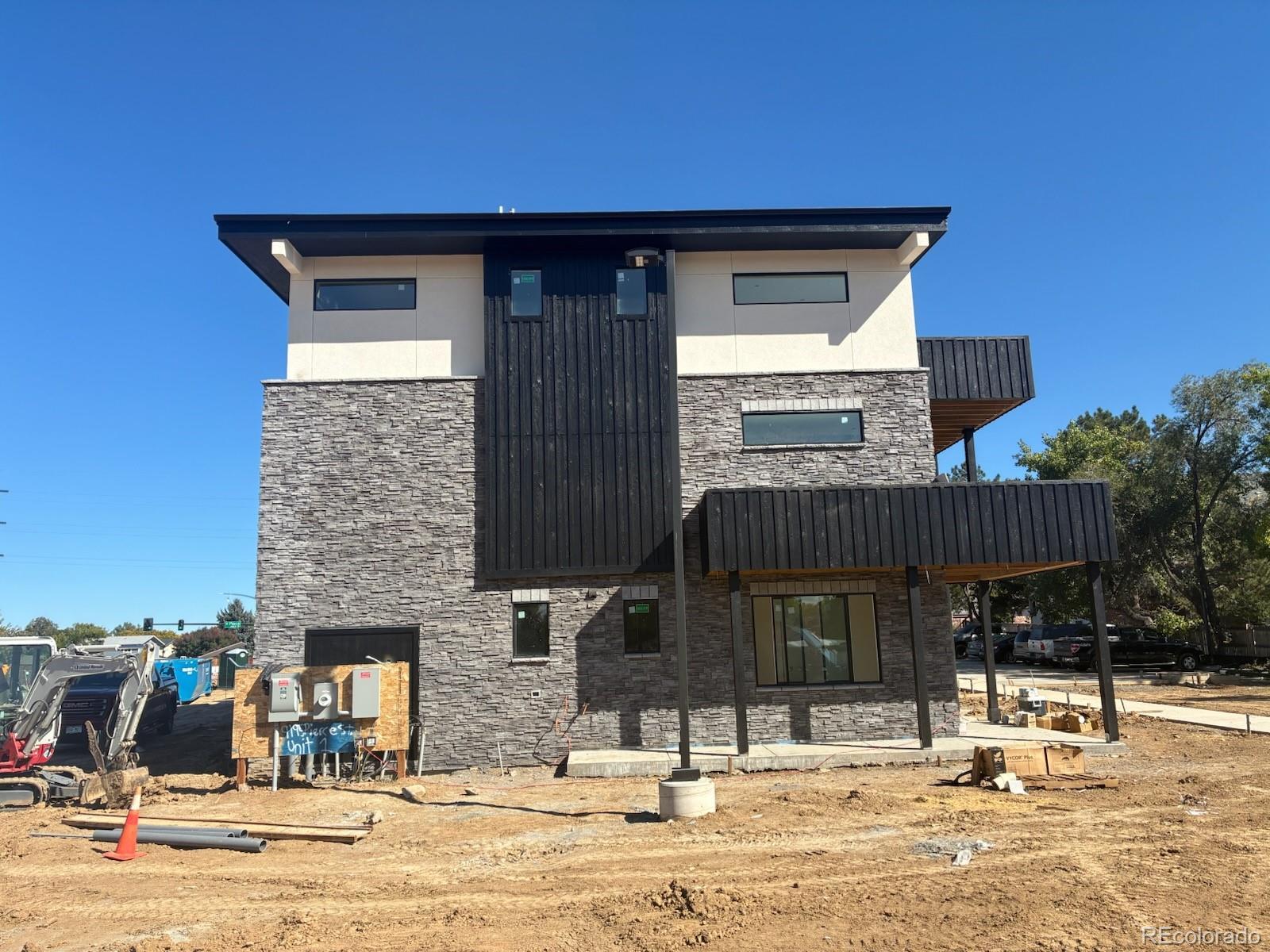 Photo of Listing #5623321