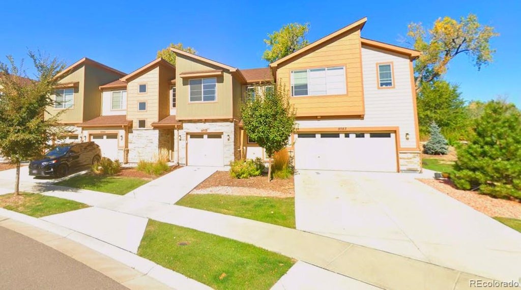 9769 Birch Lane, Thornton