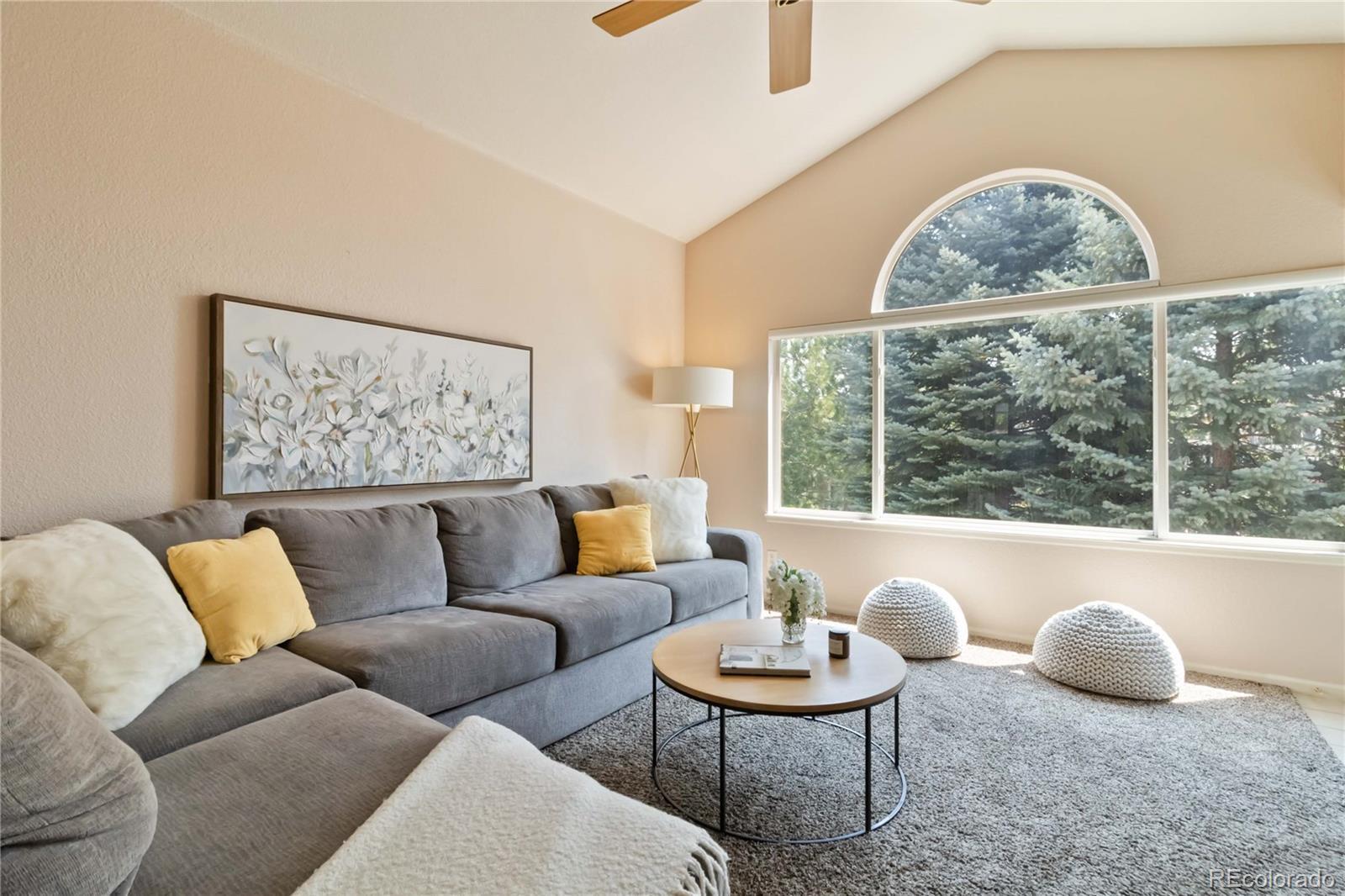 Photo of Listing #5695286