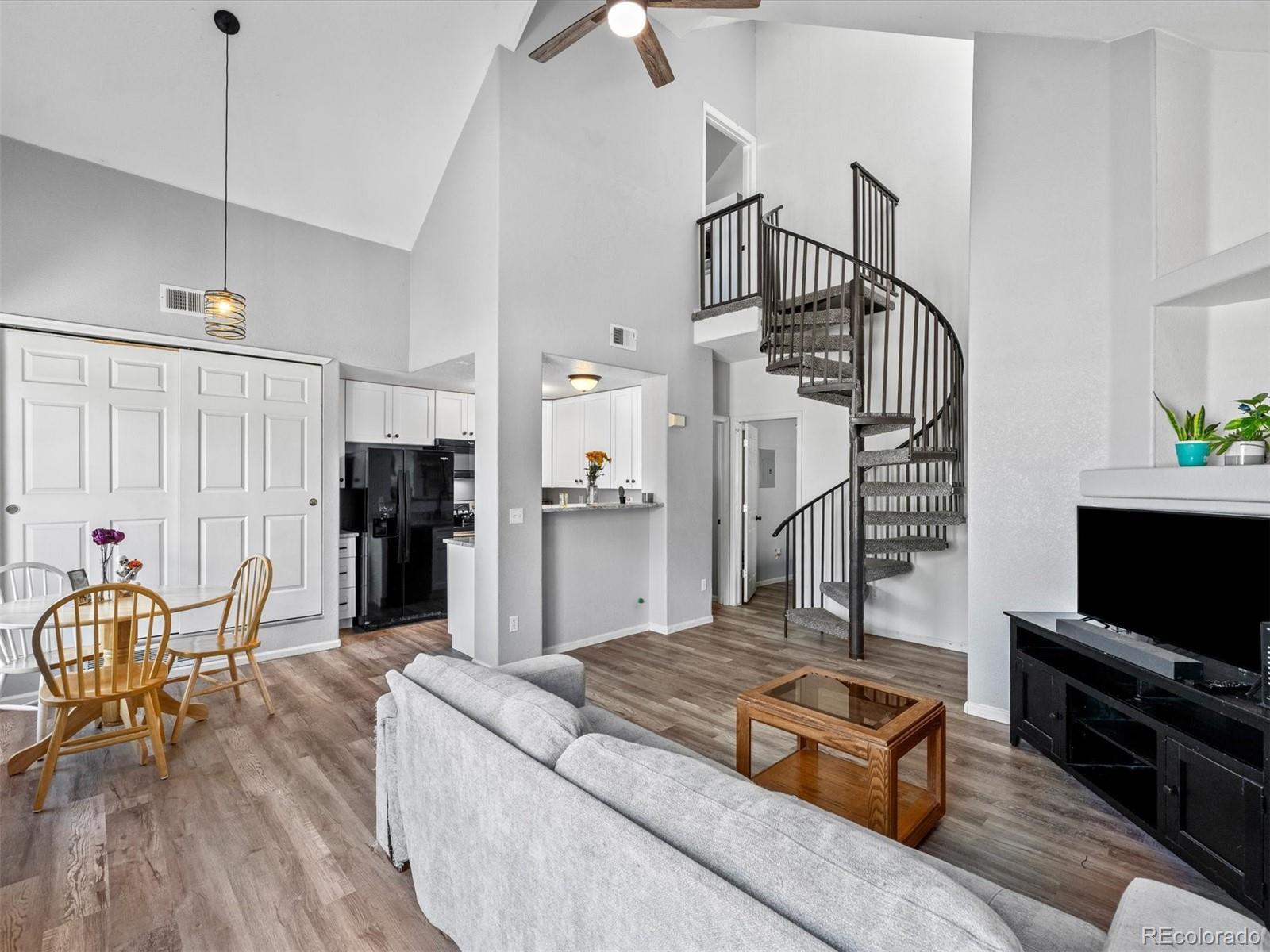 Photo of Listing #5700690