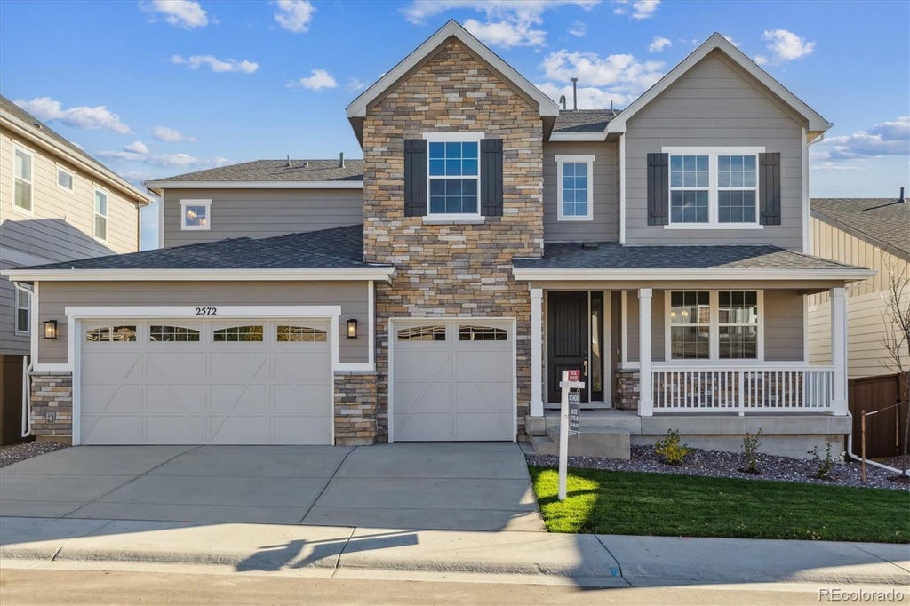 2572 Bitterroot Place, Highlands Ranch