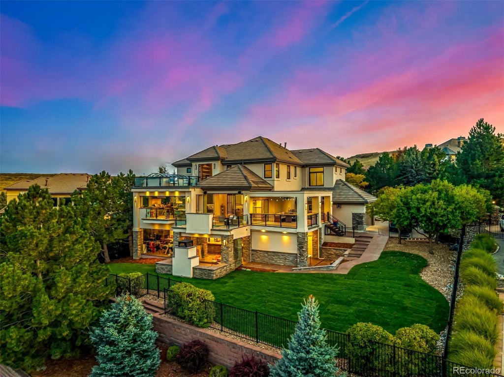 8667 Sawgrass Drive, Lone Tree