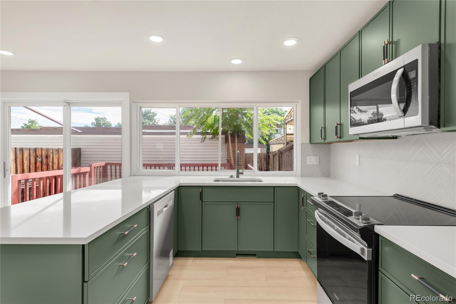 Photo of Listing #5803745