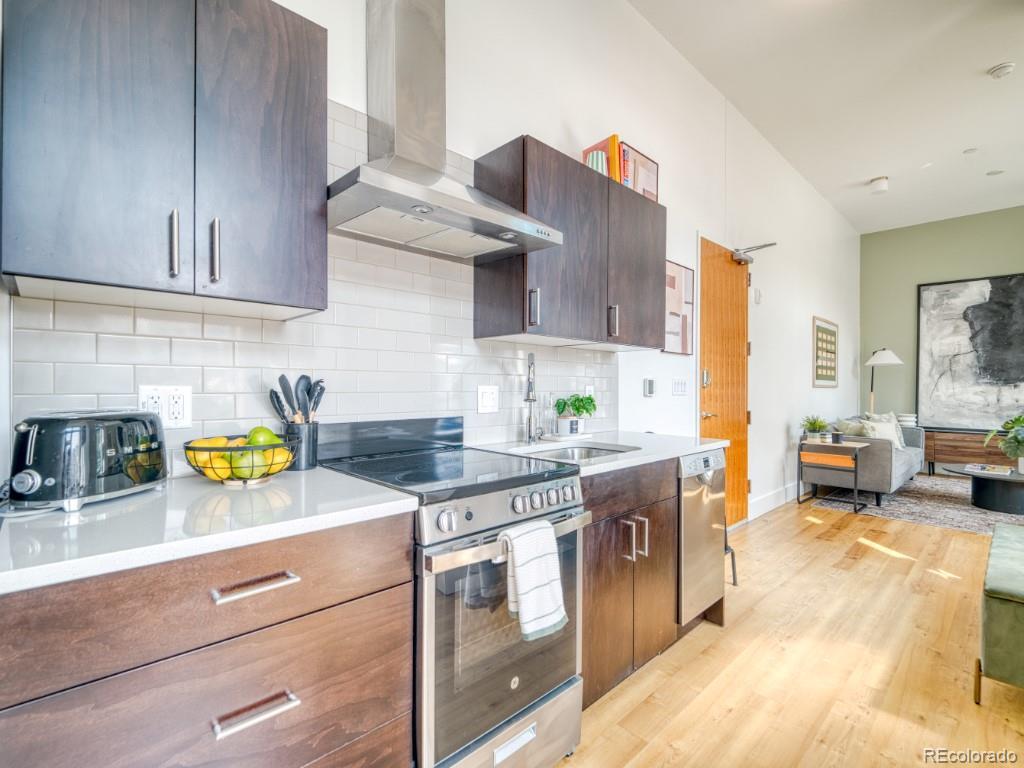 Photo of Listing #5807940