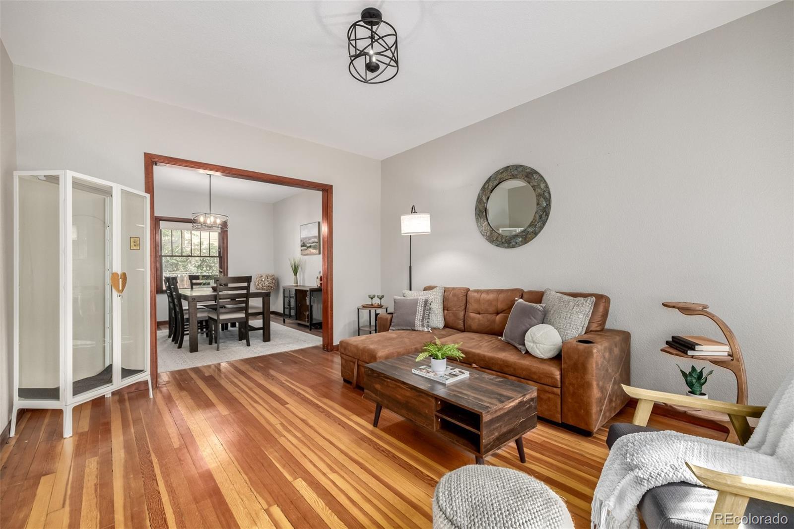 Photo of Listing #5838317