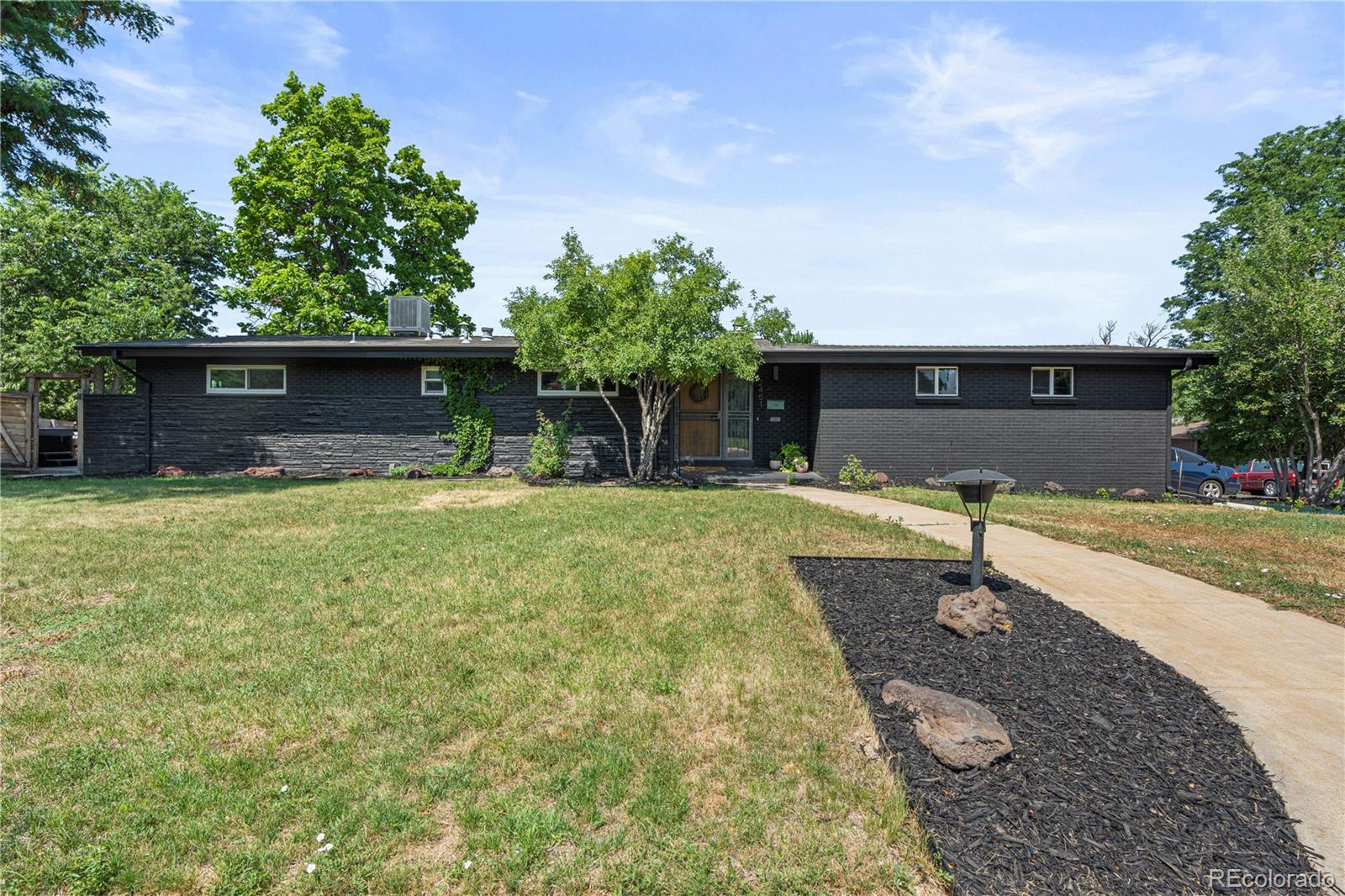 Photo of Listing #5838778