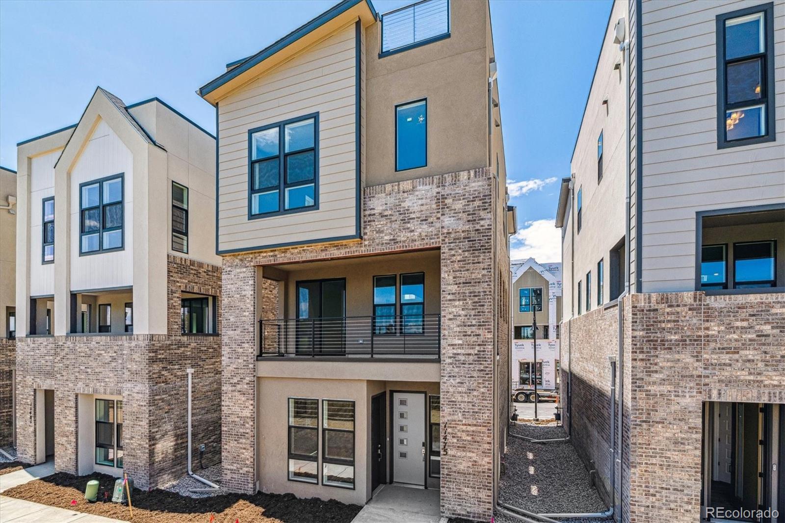 Photo of Listing #5858652