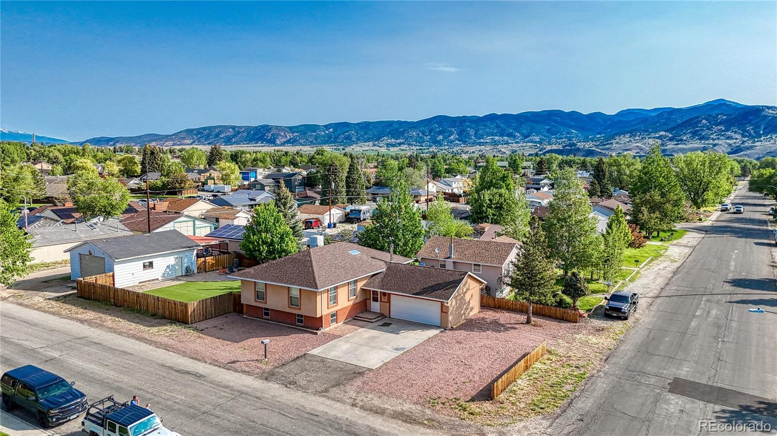 Photo of Listing #5870158