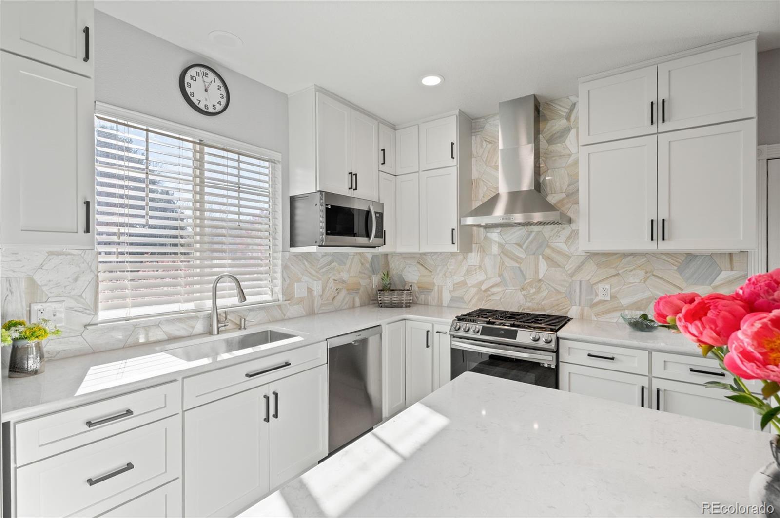 Photo of Listing #5875978