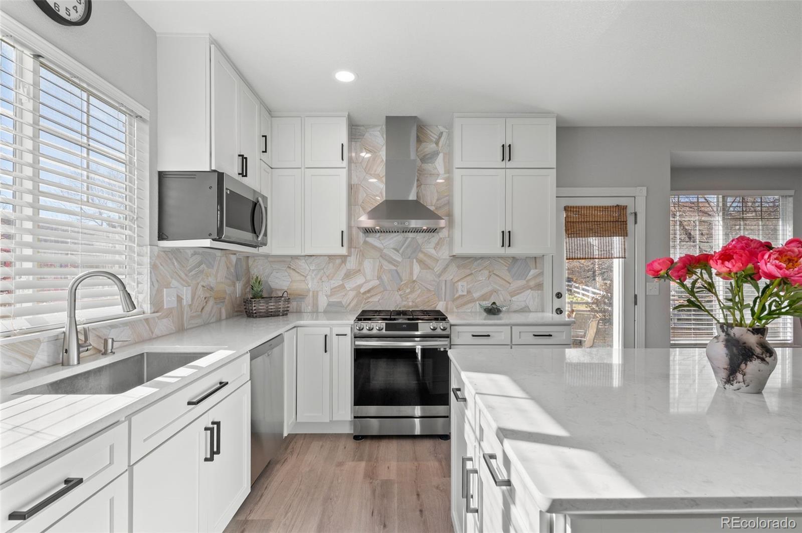 Photo of Listing #5875978