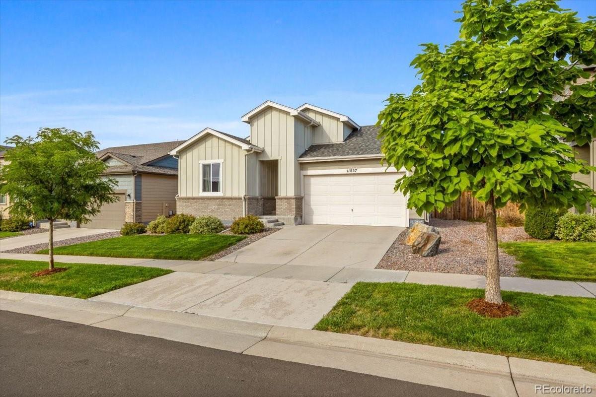 Photo of Listing #5877782