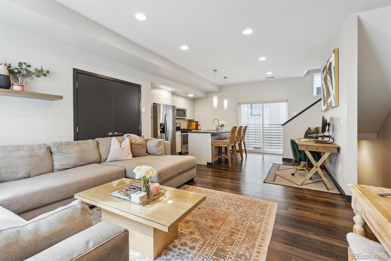 Photo of Listing #5893951