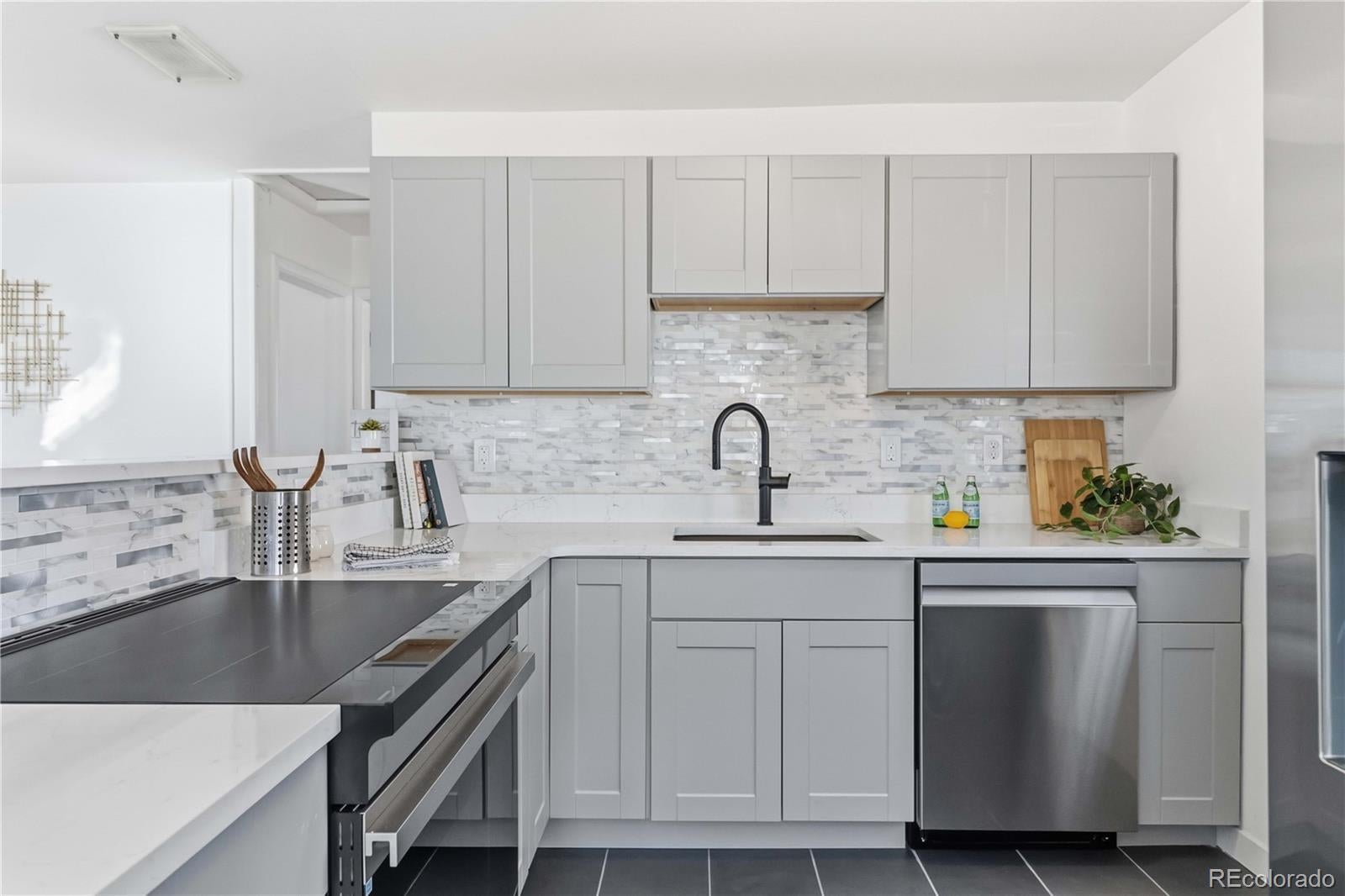 Photo of Listing #5908648