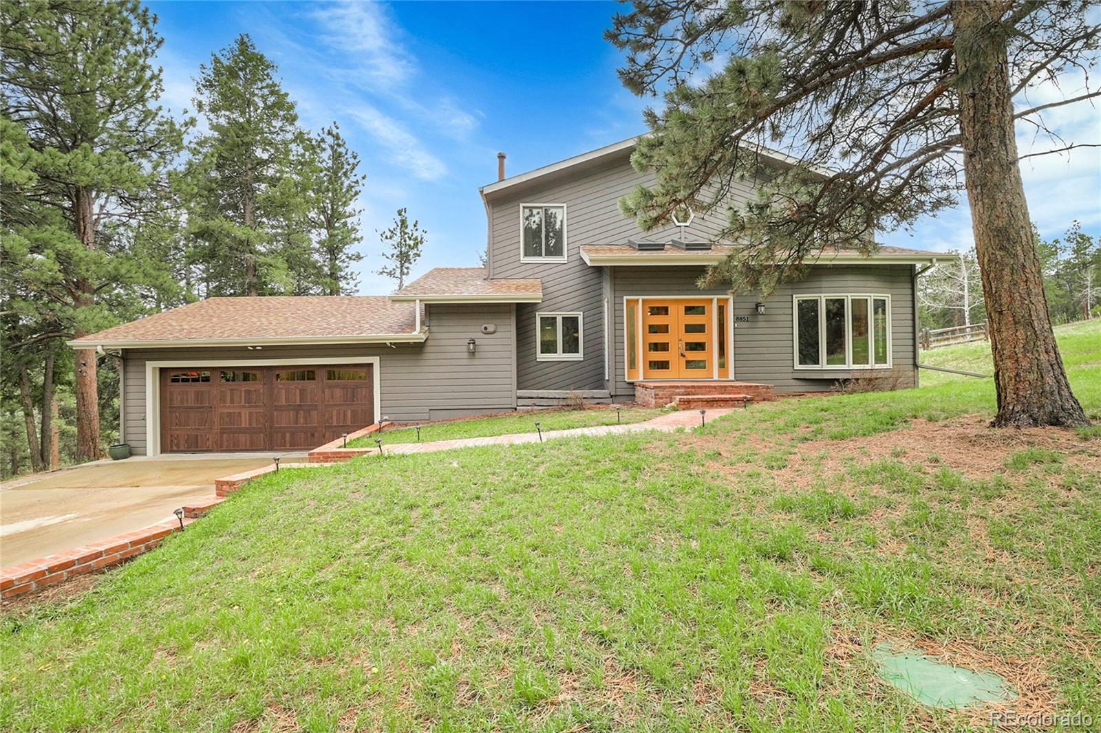 Photo of Listing #5931556