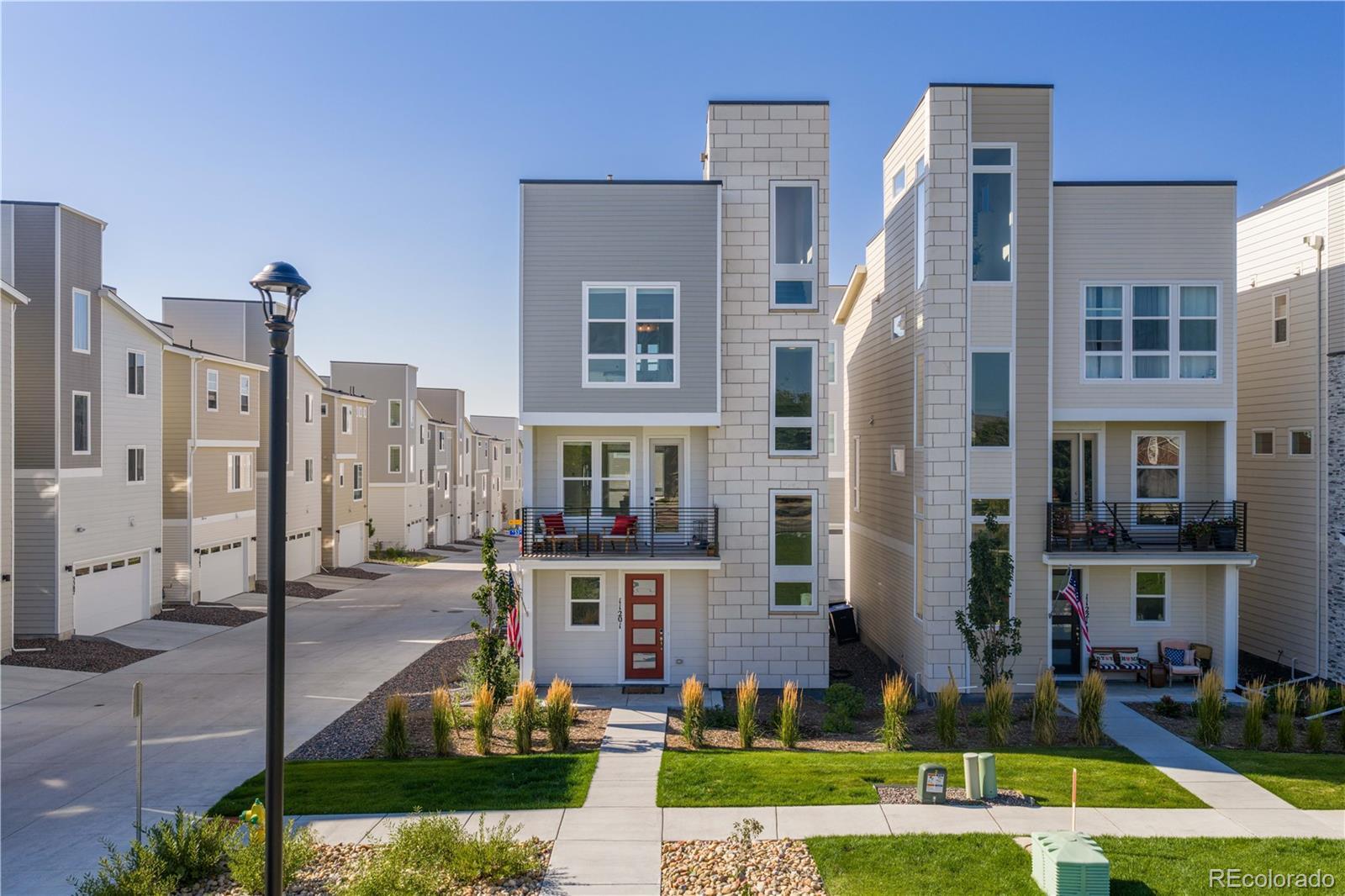 Photo of Listing #5951917