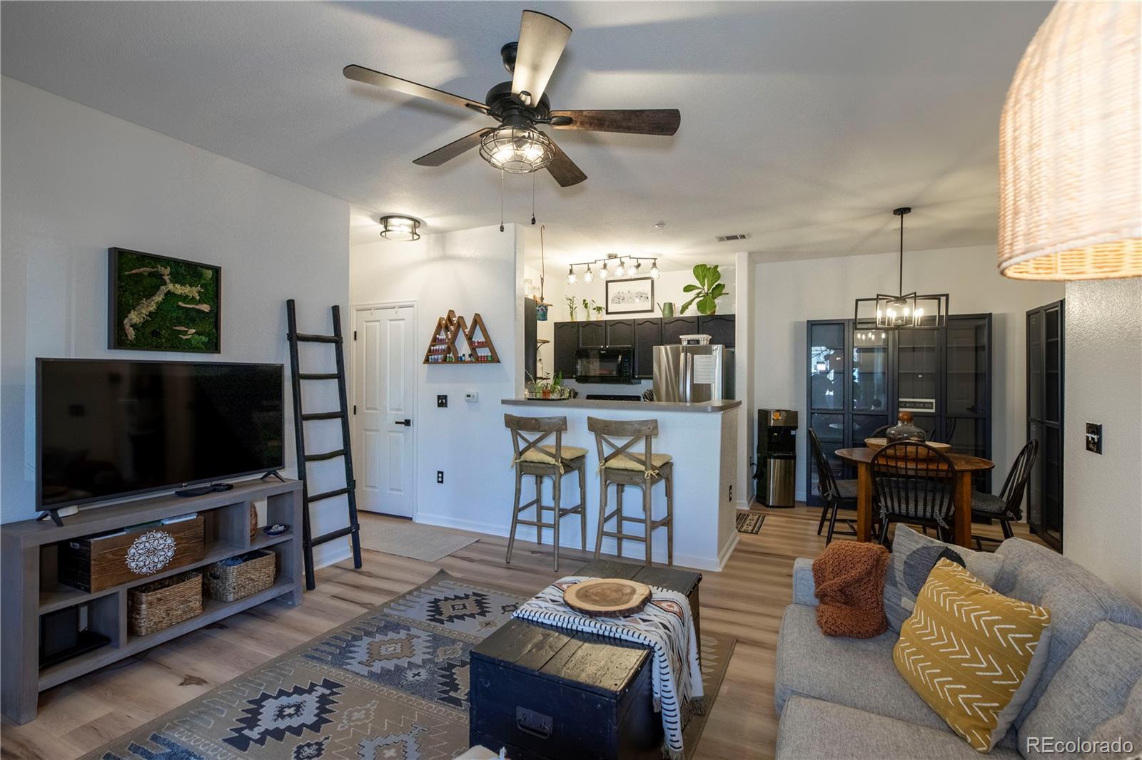 Photo of Listing #5972290