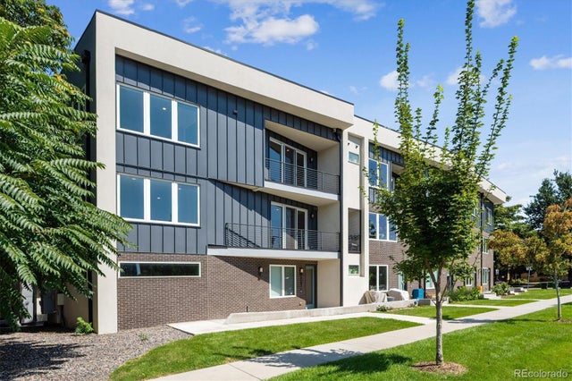 4353 Hale Parkway, Denver