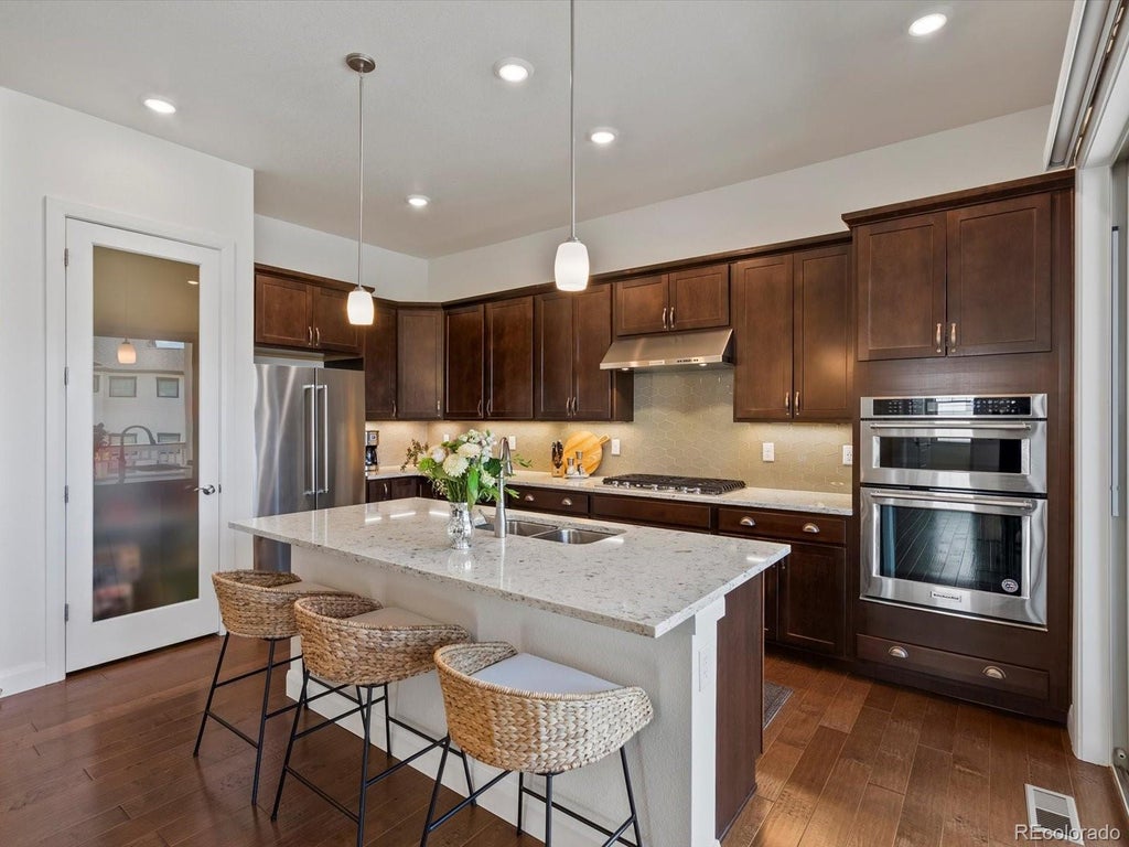 10258 W Coal Mine Place, Littleton