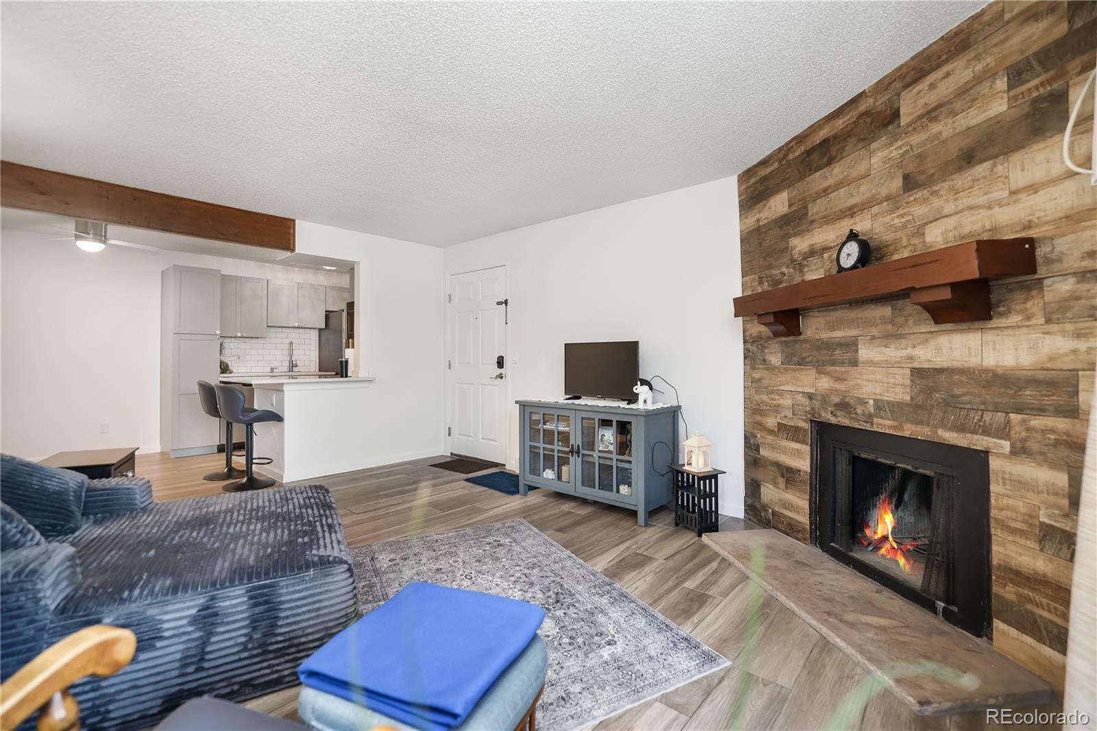 Photo of Listing #6099199