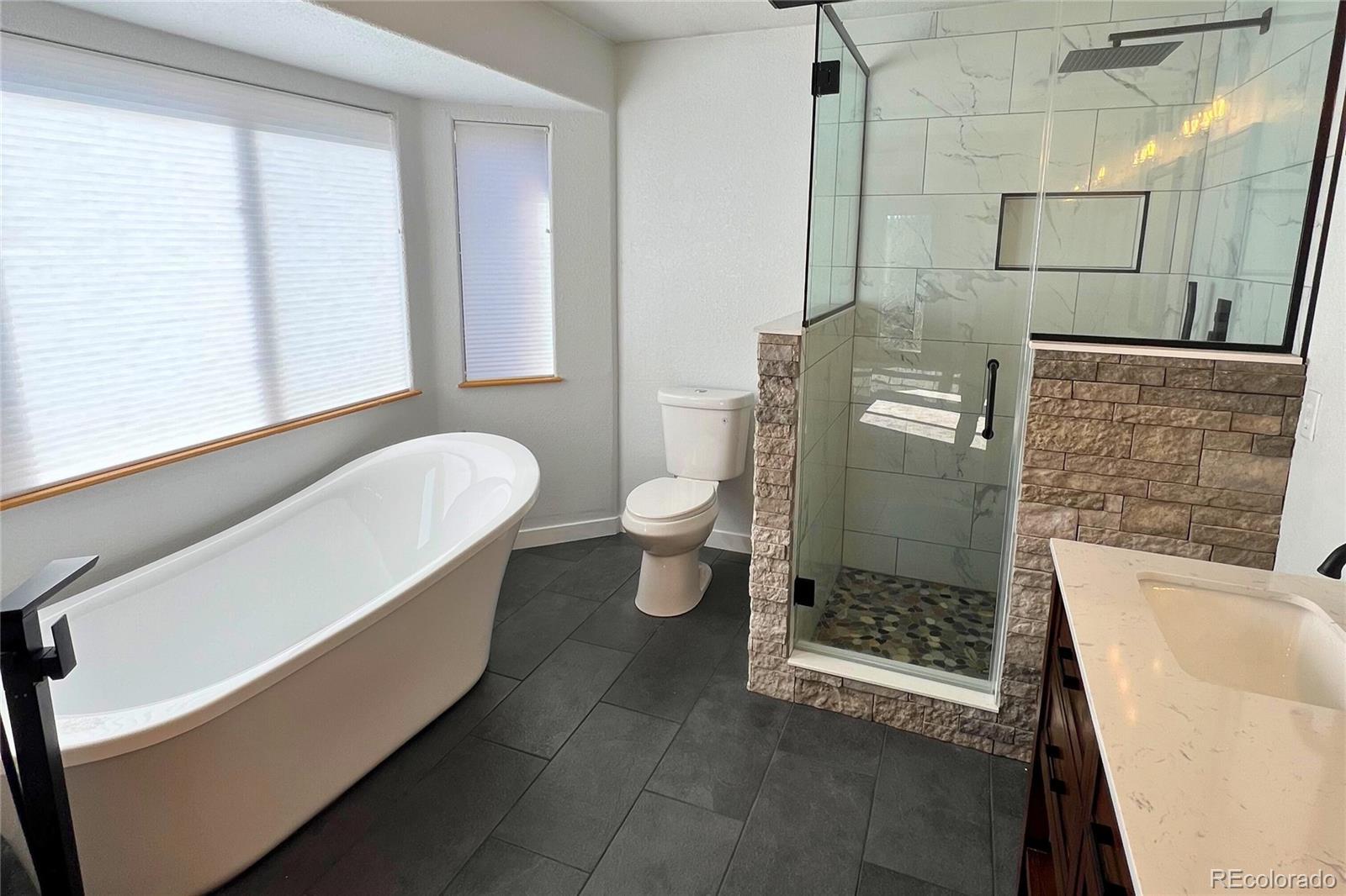 Photo of Listing #6112855