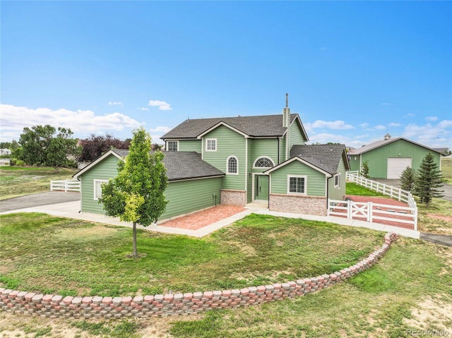 9153 E 155th Drive, Brighton