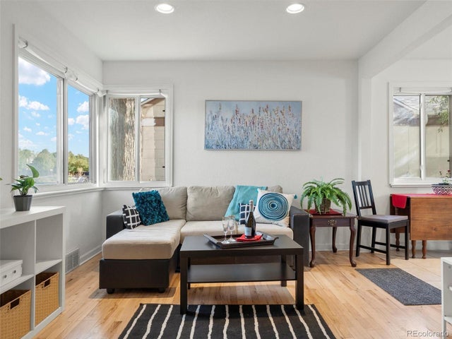 2865 Quebec Street, Denver