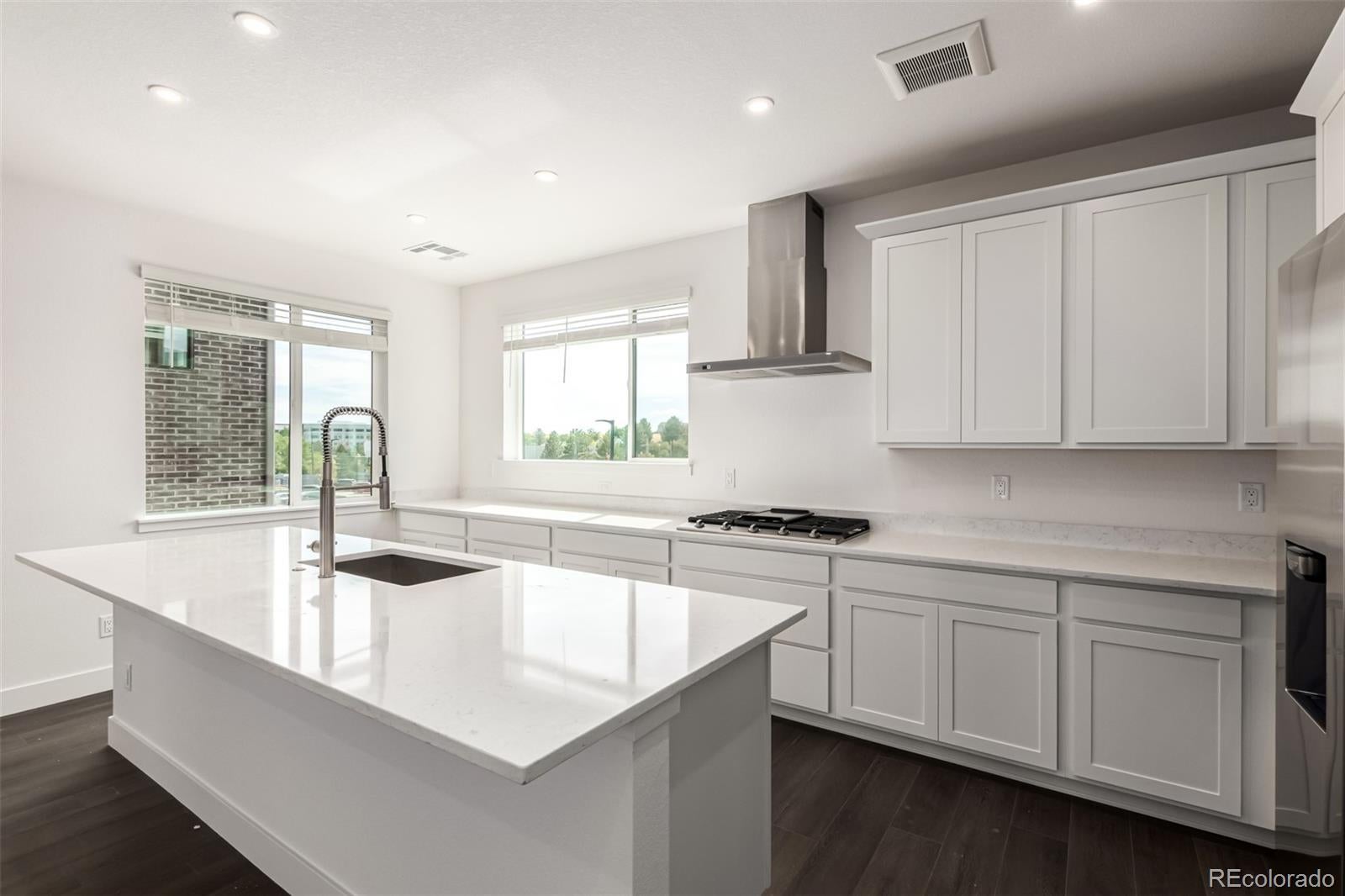 Photo of Listing #6325835