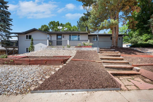 9227 W 67th Avenue, Arvada