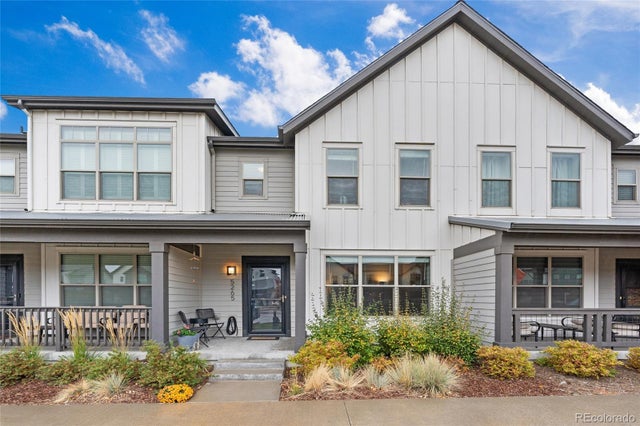 5265 Central Park Boulevard, Denver