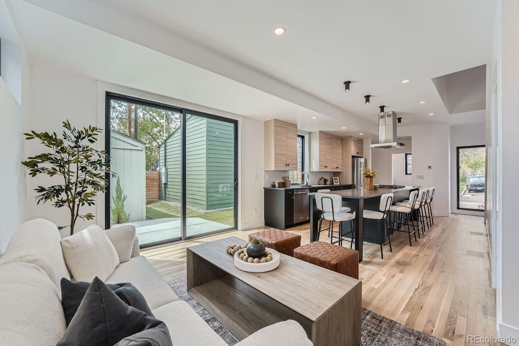 1928 W 41st Avenue, Denver