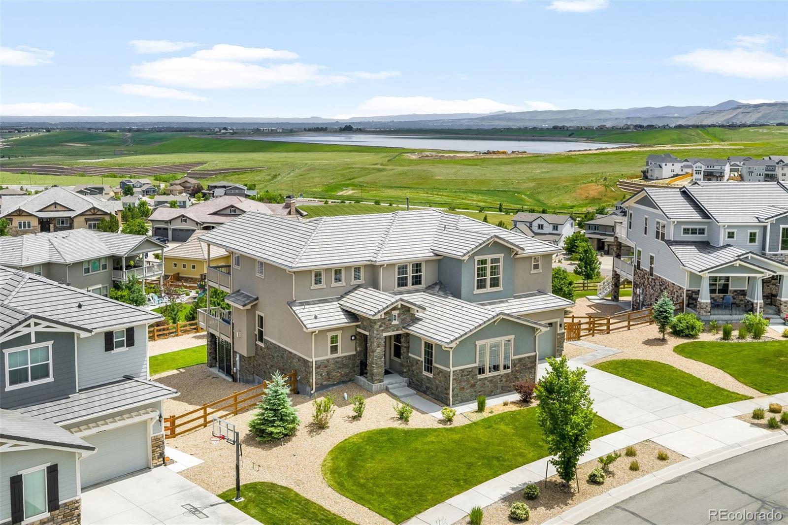 Photo of Listing #6360091