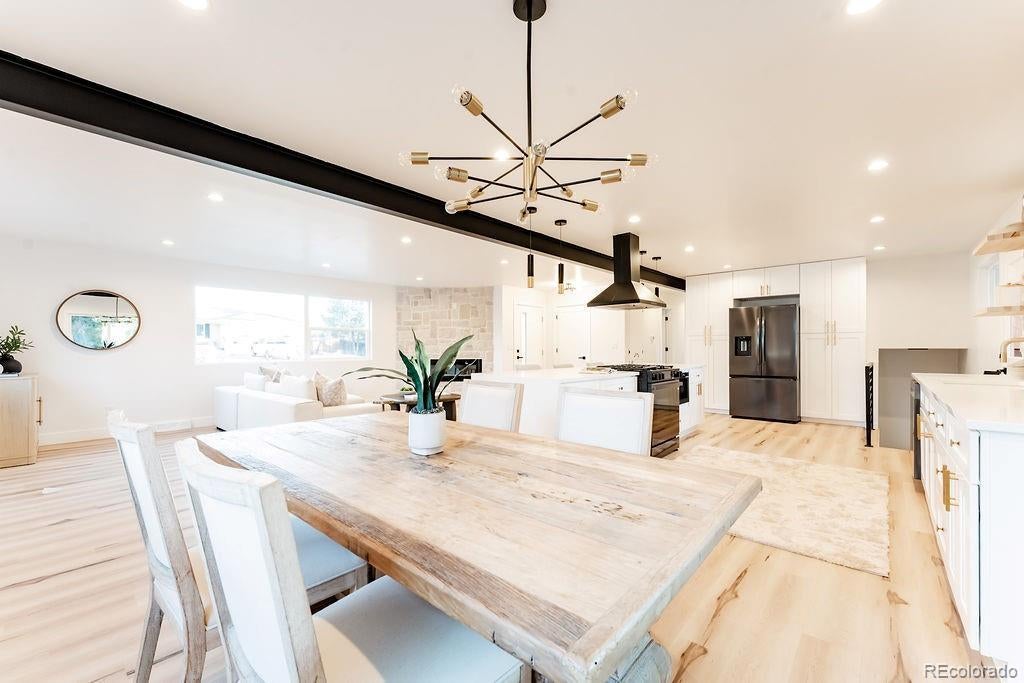 Photo of Listing #6420017