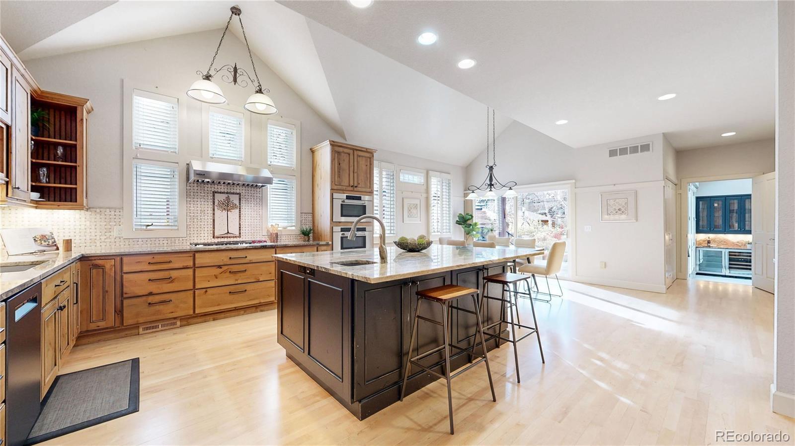 Photo of Listing #6446539