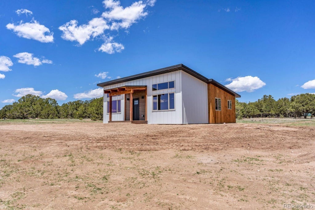 388 14th Trail, Cotopaxi