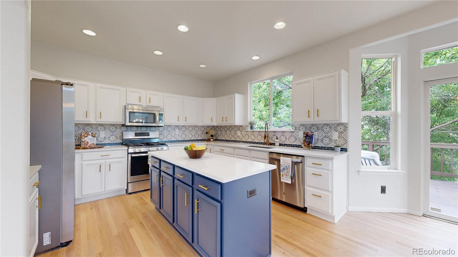 Photo of Listing #6487097