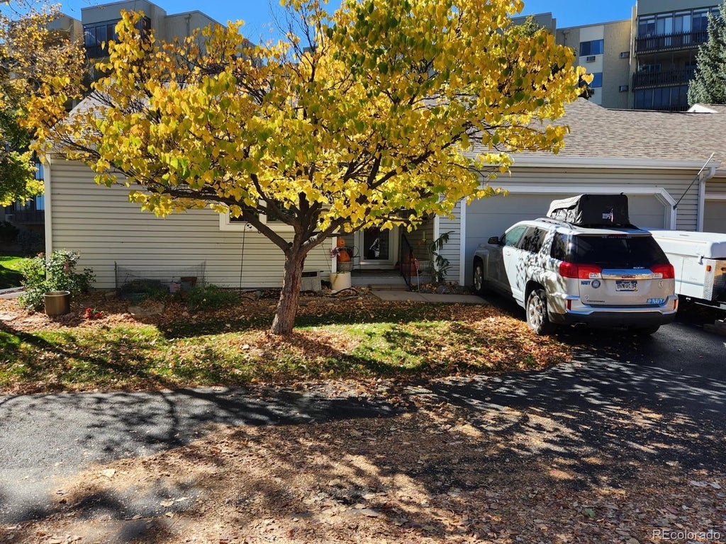 14217 E Marina Drive, Aurora