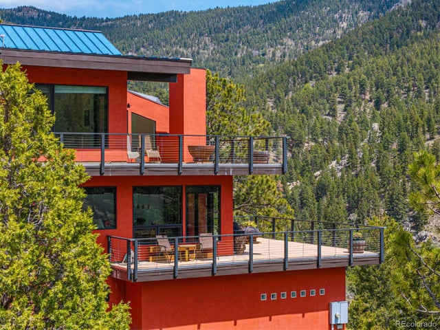 5896 Peregrine Trail, Golden