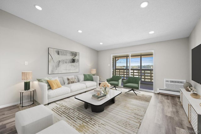 495 S Dayton Street 1d, Denver