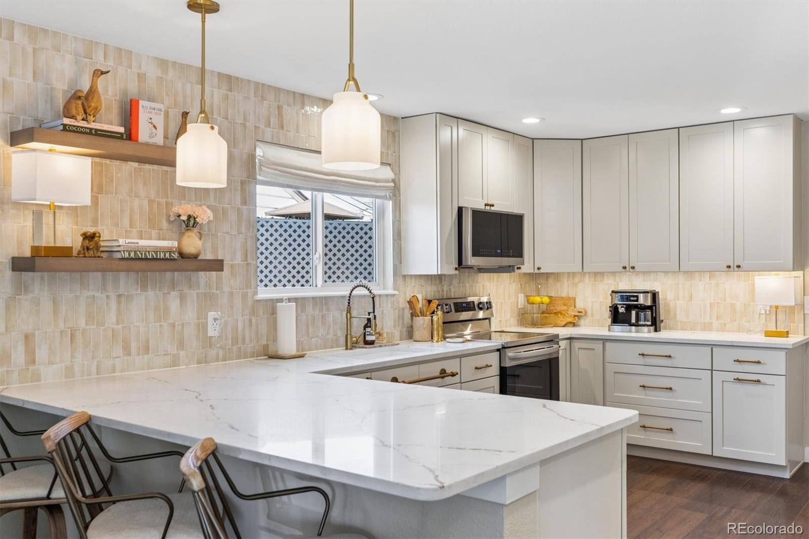 Photo of Listing #6592584