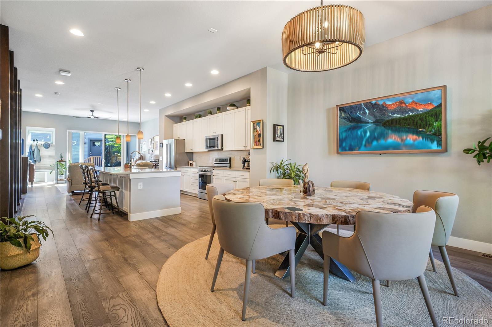 Photo of Listing #6595275