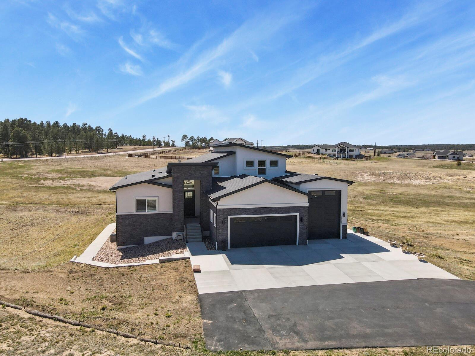 Photo of Listing #6640870