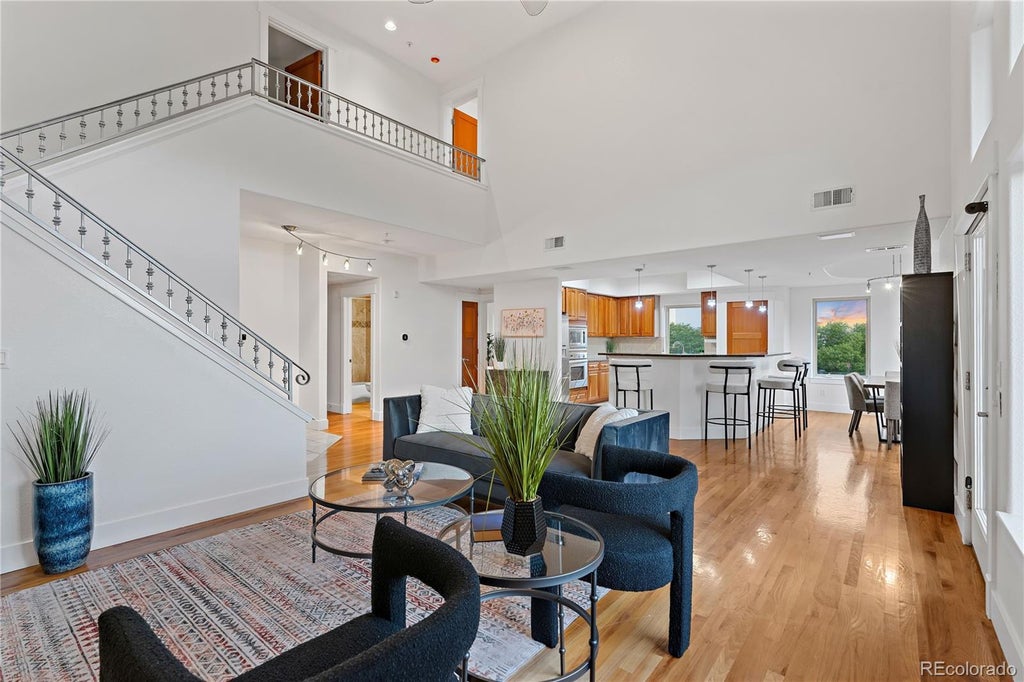 1080 E 13th Avenue 403, Denver