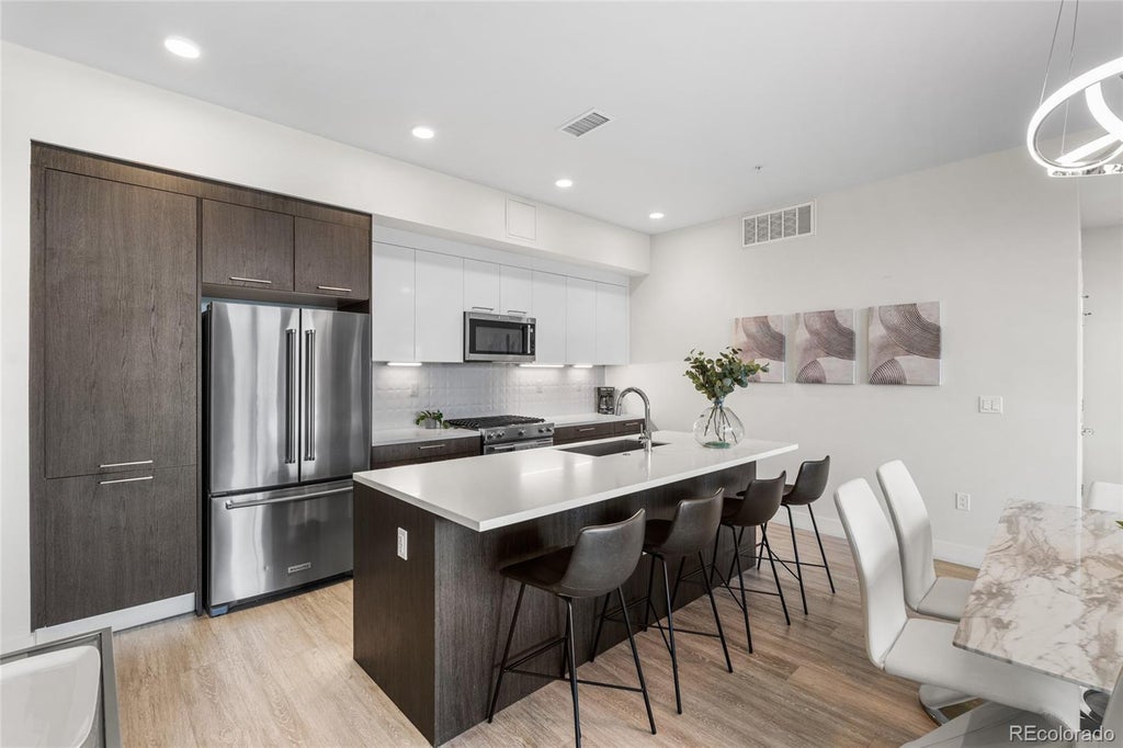 2880 Zuni Street 303, Denver