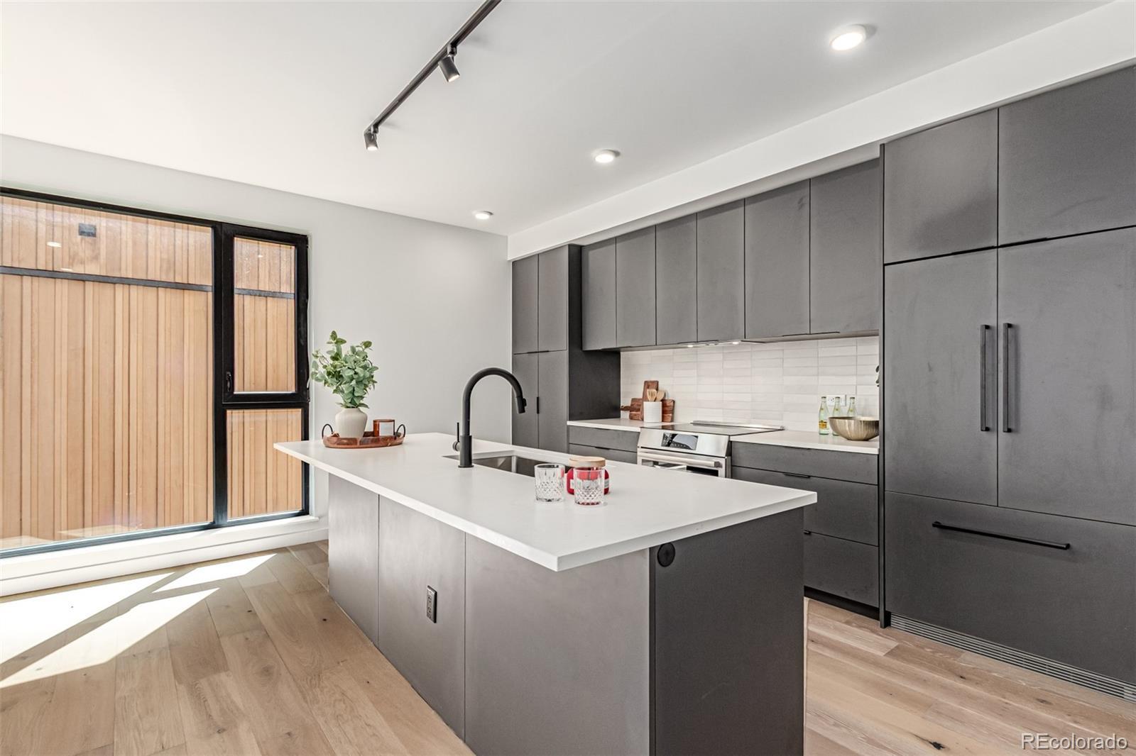 Photo of Listing #6693271