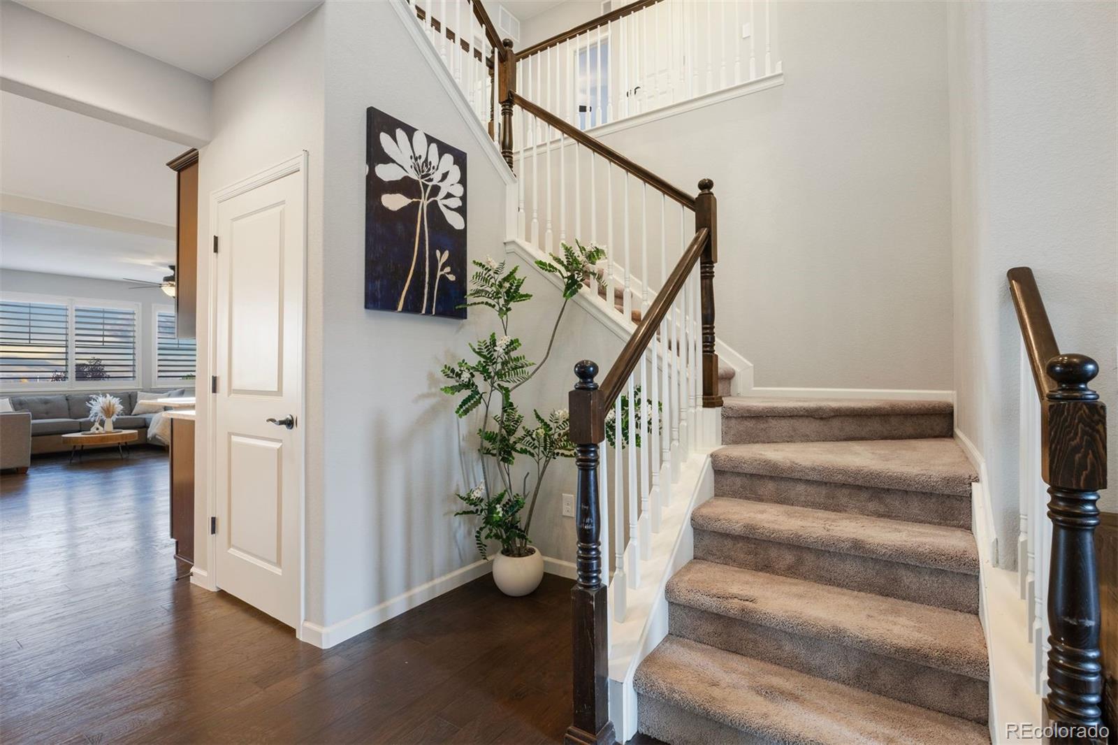 Photo of Listing #6696235