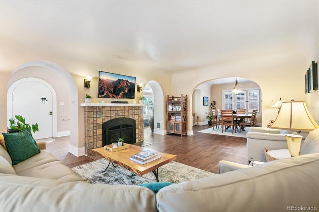 4621 E 17th Avenue Parkway, Denver